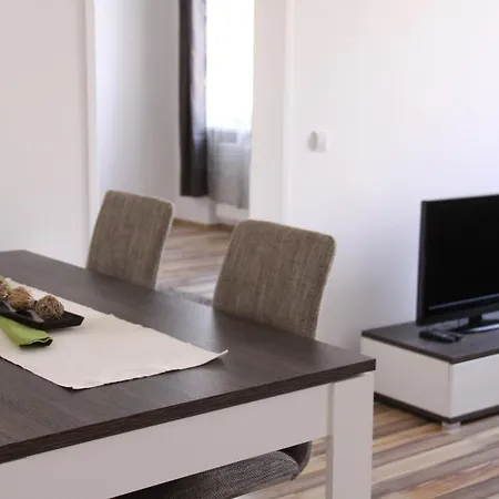 Huglgasse Apartment