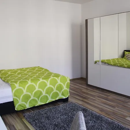 Huglgasse Apartment Vienna