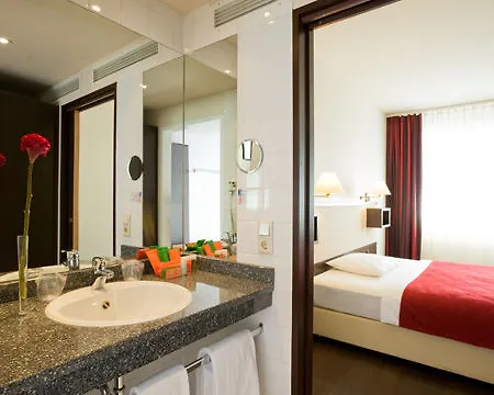 Hotel Nh 4*