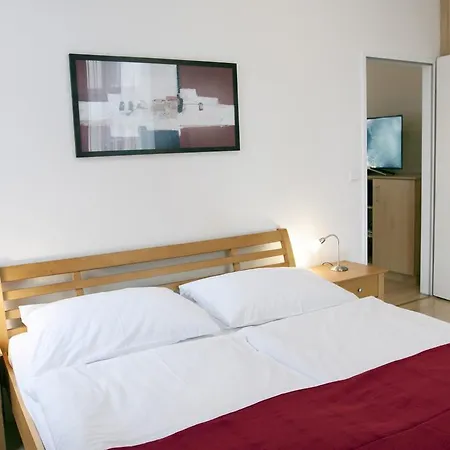 Riess Rotenhofgasse | Contactless Check-in * Vienna