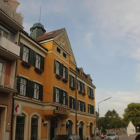 Hotel Bergwirt Schönbrunn