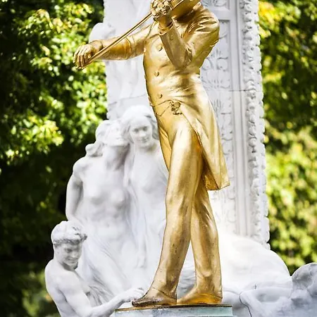 Lindner Am Belvedere, Part Of Jdv By Hyatt Hotel 4*