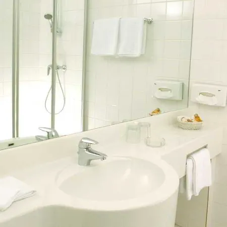 Szálloda Arthotel Ana Adlon 3*