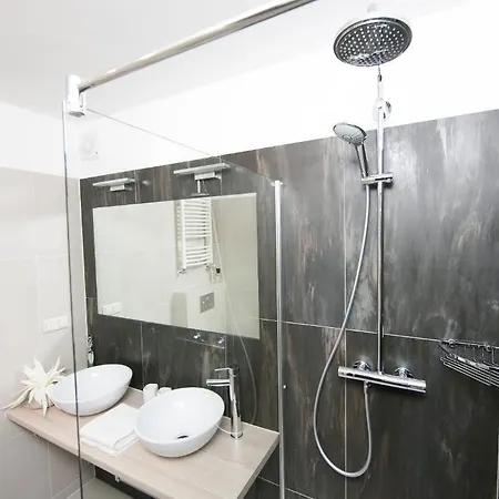 Apartment Traditional Tav *