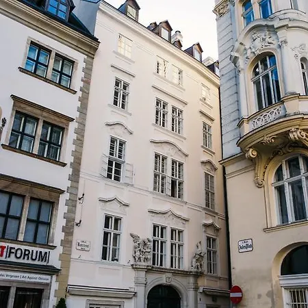 Apartment Living Center