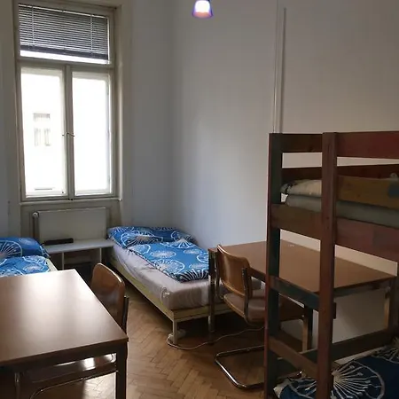 Chichilli Hostel Vienna