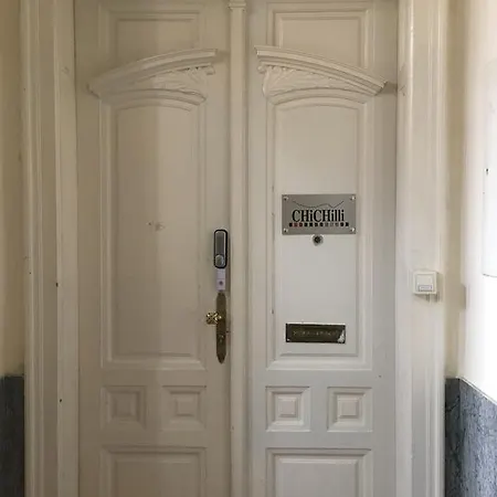 Chichilli Hostel *