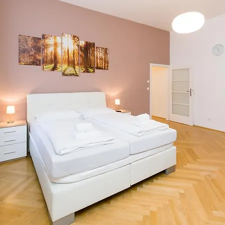 Apartment Yourapartment City Center *