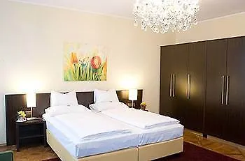 Appartments In Der Josefstadt Apartment *