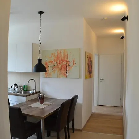4 Apartment