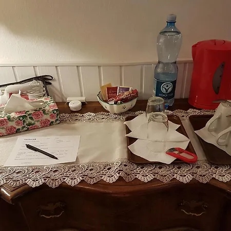 Guestroom Vip - Smoking Allowed Guest house