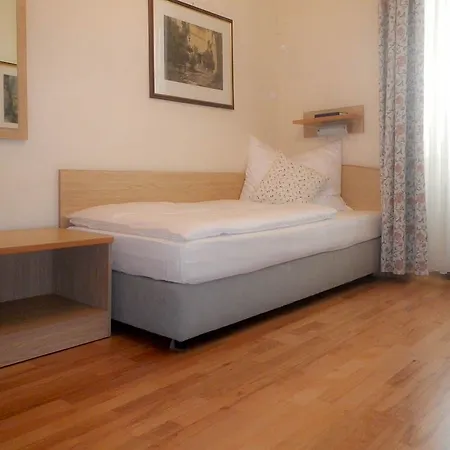 Graf Stadion Hotel Vienna