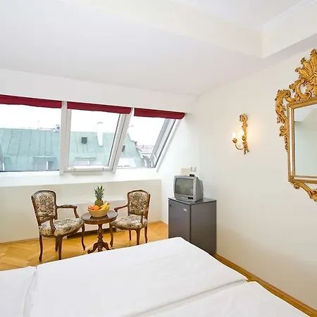 Hotel Royal 4*