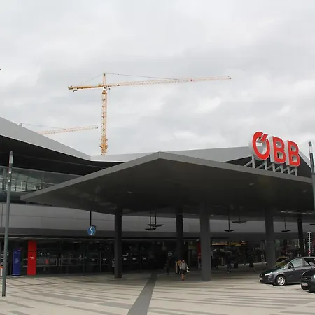 Betariel'com Hauptbahnhof Lägenhet *