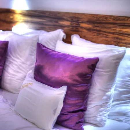 Vca City Aparthotel 4*