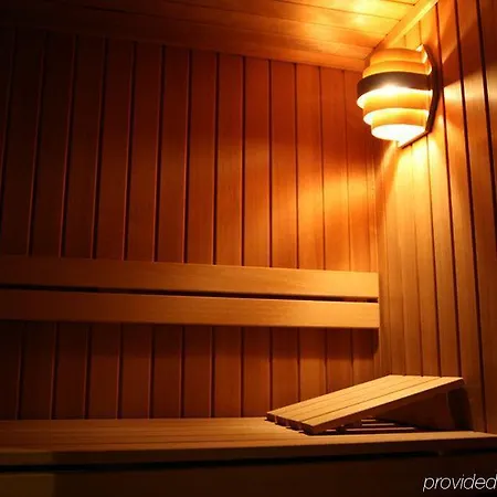 Hahn Hotel 3*