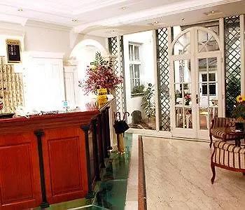 Arthotel Ana Adlon Szálloda Bécs