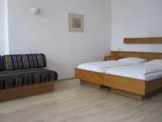 Kolbeck 2* Wien