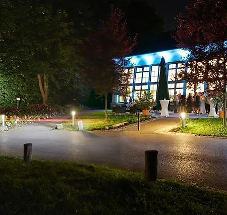 Europahaus Hotel 2*
