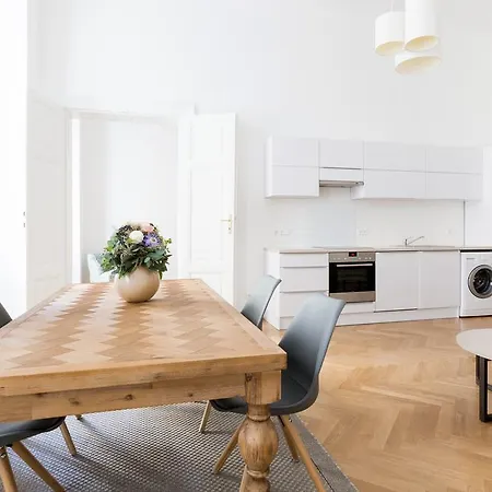 Apartament Heymi Hoher Markt