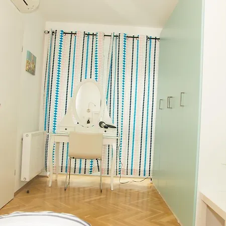 Hotspot Apartments Westbahnhof Apartment Vienna