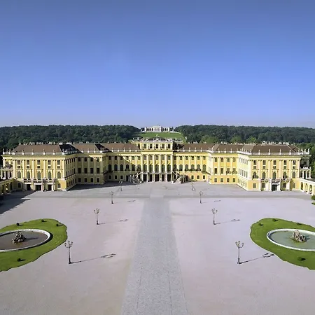 Schloss Schoenbrunn Grand Suite * Vienna