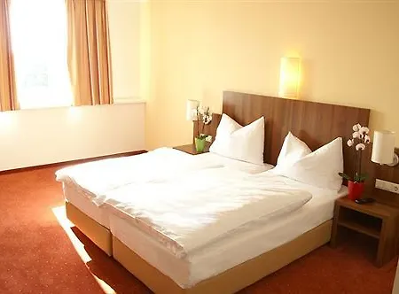Hahn 3* Vienna