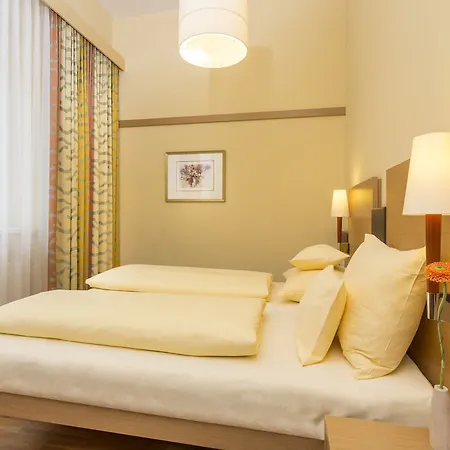 Boutique Am Stephansplatz 4*