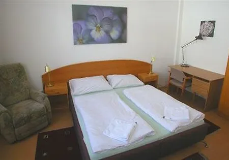 Hotel Peck 2*