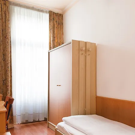 Hotel Marc Aurel - Center
