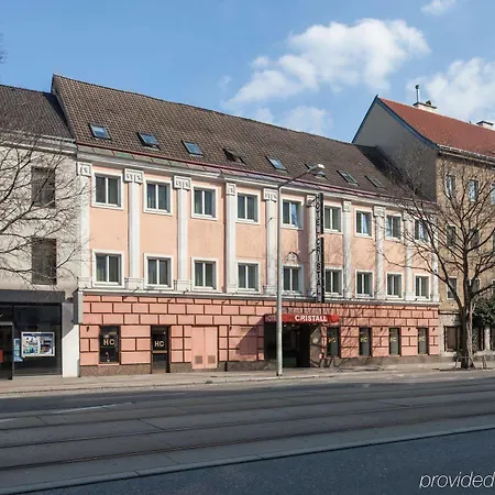 Novum Cristall Messe Hotel 3*