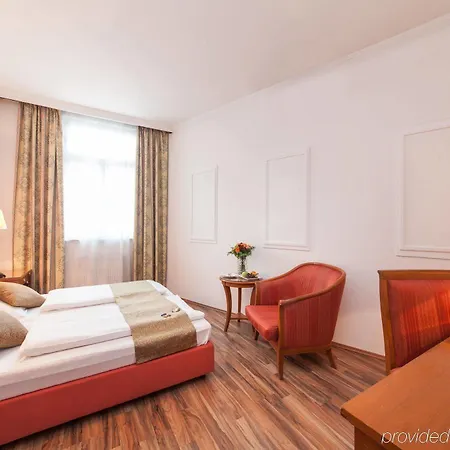 Hotel Novum Cristall Messe