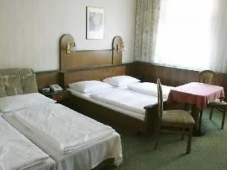 Hadrigan 3*