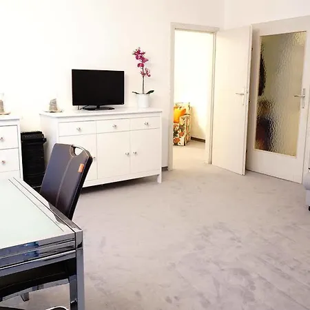 Wohnen Im Herzen Von At The Waterfront Apartment Vienna