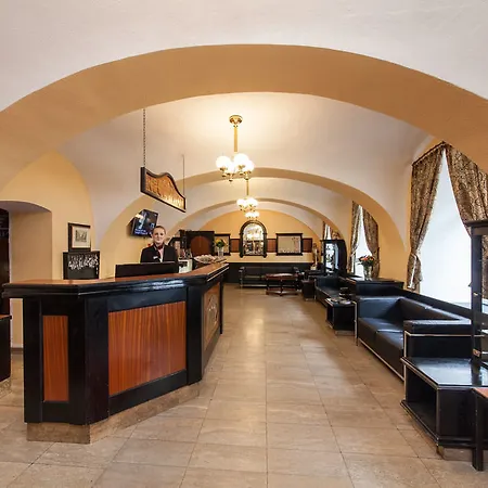 Hotel Novum Cristall Messe 3*