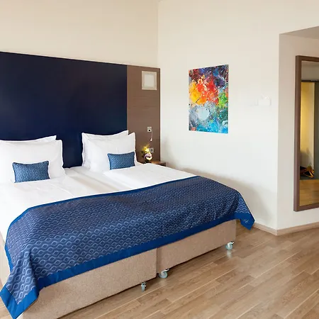 Hotel Orangerie 4*