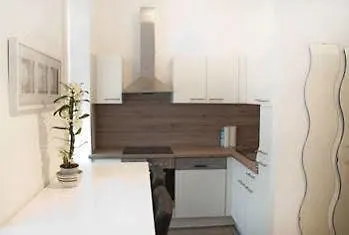 Urban Flats Danube 3* Vienna
