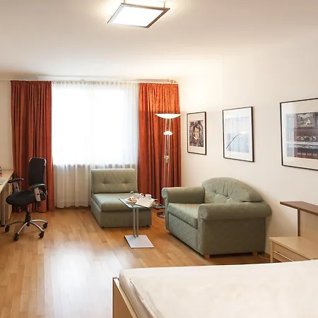 Im 2ten Business Apartment *