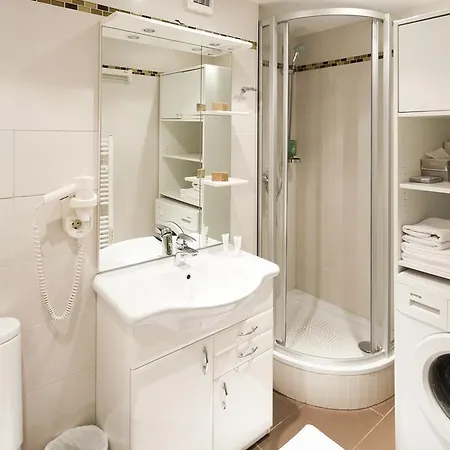 Apartment Im 2ten Business *