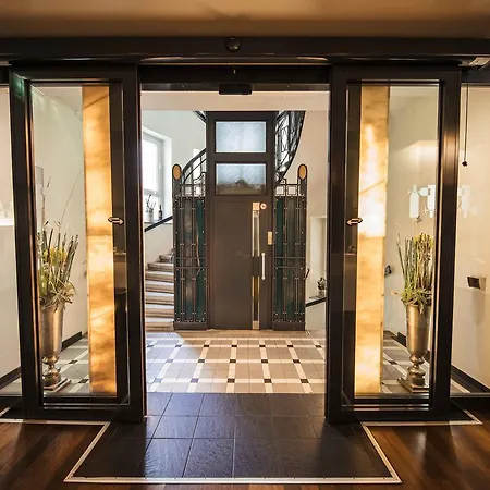 Rathaus - Wein&design Hotel Wien