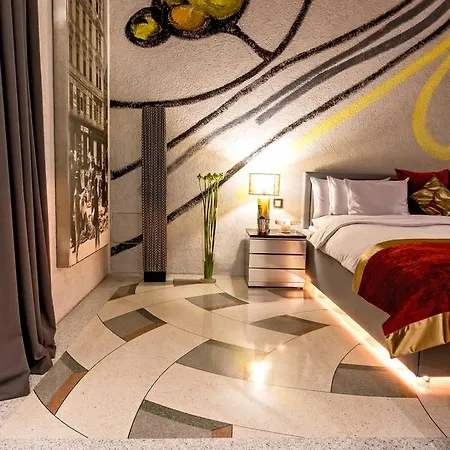 House Of Time - Fancy 5* Bécs