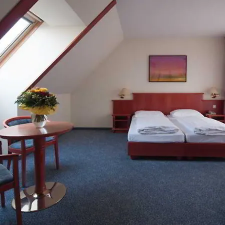 Allegro Hotel