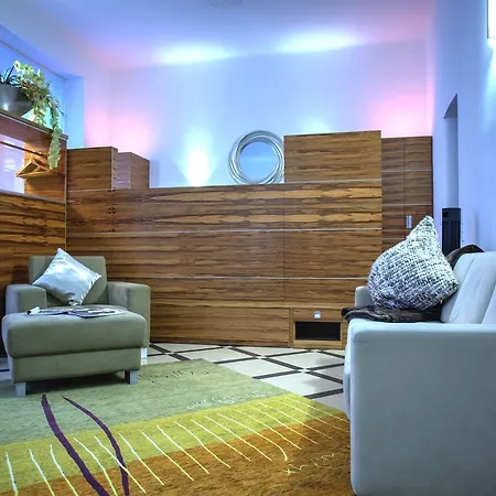 Vca City Aparthotel 4*