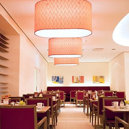 Orangerie Hotel 4*