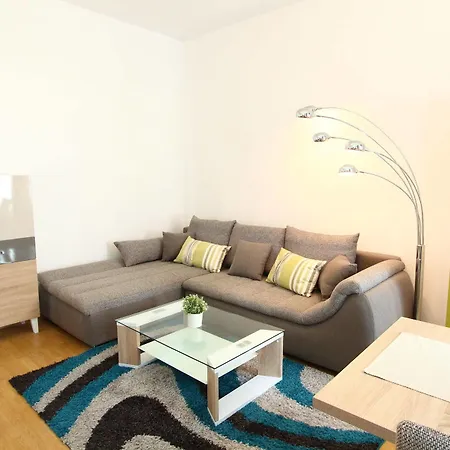 Checkvienna - Edelhof Apartment *