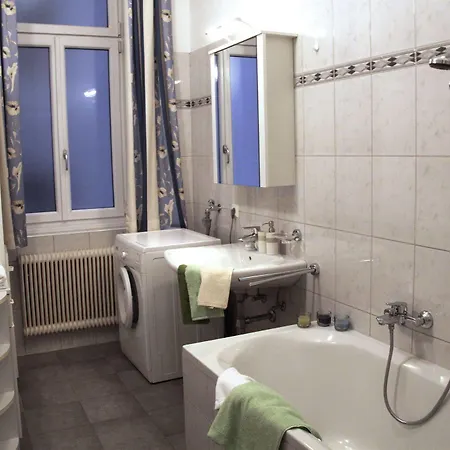Apartment Checkvienna - Edelhof *