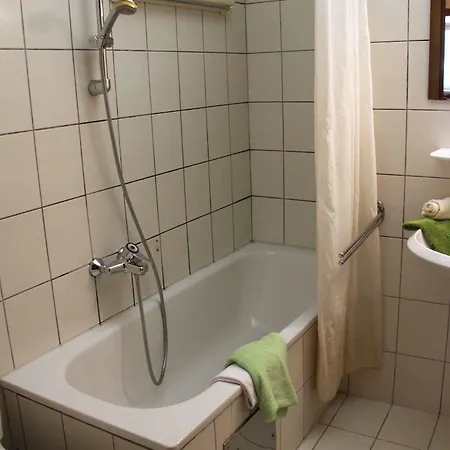 Checkvienna - Edelhof Apartment
