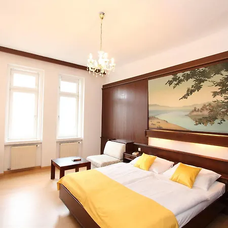 Checkvienna - Edelhof Apartment