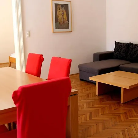Apartment Belvedere *