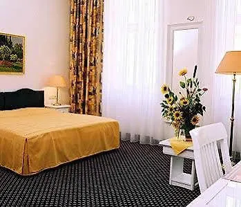 Arthotel Ana Adlon 3* Bécs